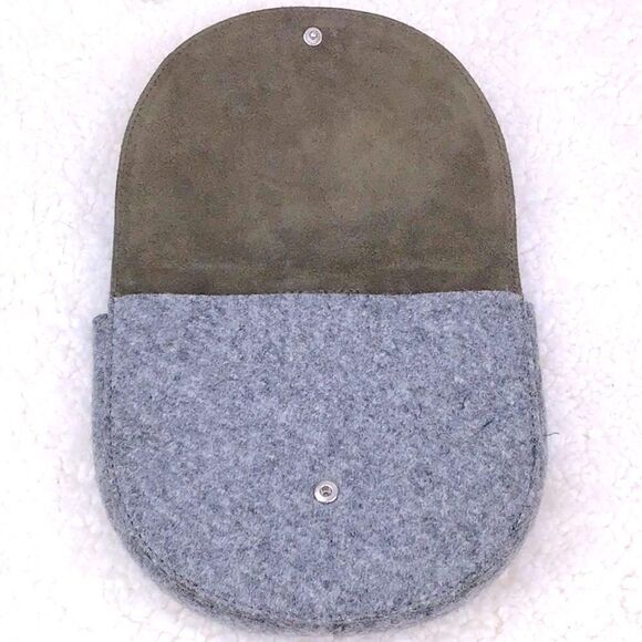 Theory Whitney Crossbody Bag in Gray Wool/ Green Suede- NEW - Picture 3 of 16